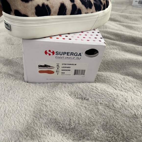 Platform Superga in Leopard - Picture 2 of 3